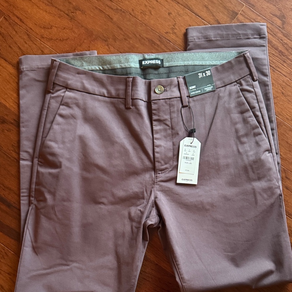 Express Men's Chino Pants in Mauve Brown